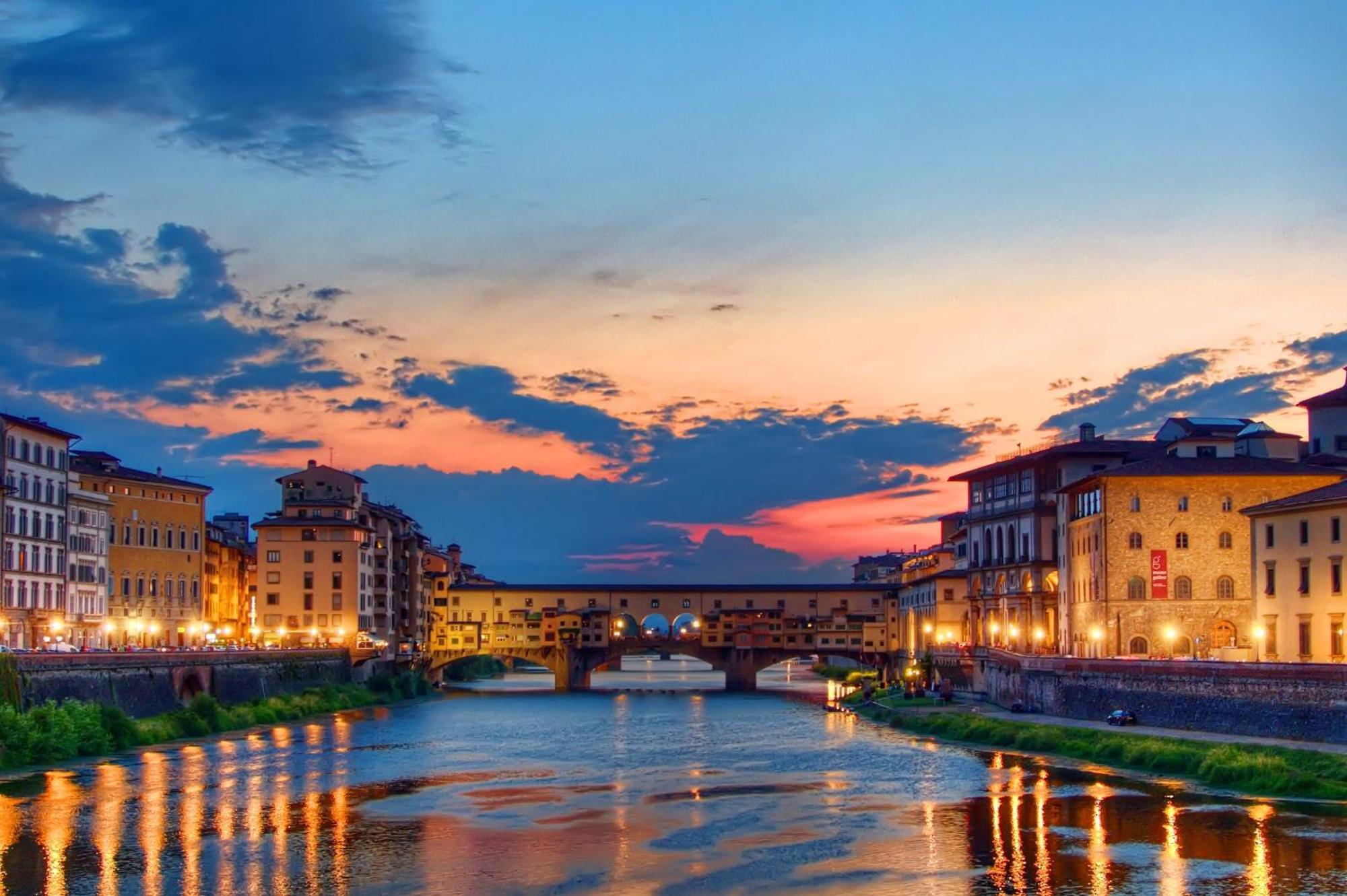 Le Cinque Lampade Florence Suites ภายนอก รูปภาพ